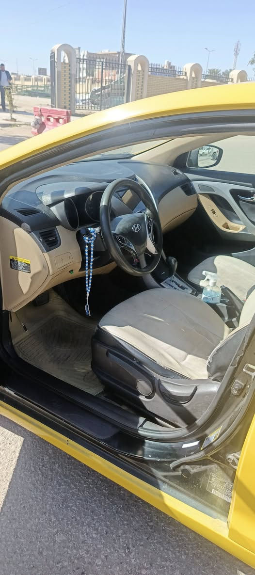 خوان سلام عليكم النتره مديل 2011سياره حلوه او جاهزه 
تبريد حداديه تخم تاير ويل كله جديد حادثه جاملغ امامي 
السعر 90 او بيه مجال الستفسار اكثر انتصل***********
