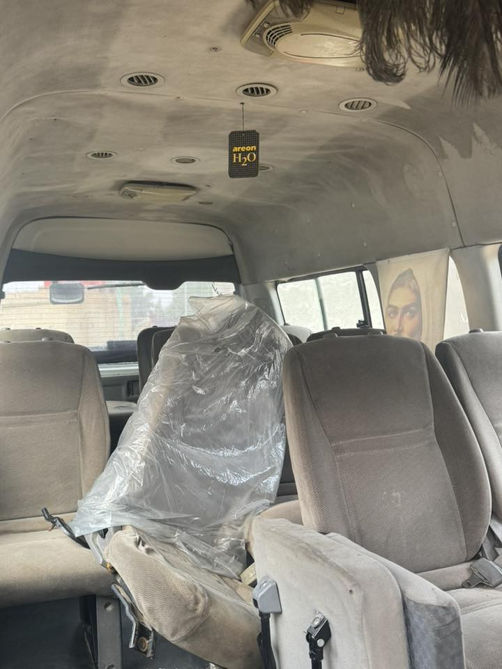 السلام عليكم سياره شيري عالي كفاله من الصبغ والضربه ما عده الطخه شبر موضحه بل صوره
سياره رقم نجف دولي طالع مصفر  تحويله ثاني يوم بل بصره 
مكينته بلاديه 
سياره بيه بكن  ابيع كايمم محرك
السعر 110 وبيه مجال 
العنوان البصره حي الجامعه 
سياره كامله من الدعاميه لدعاميه وكافه الرسميات 
الاستفسار عله الرقم : 
***********
