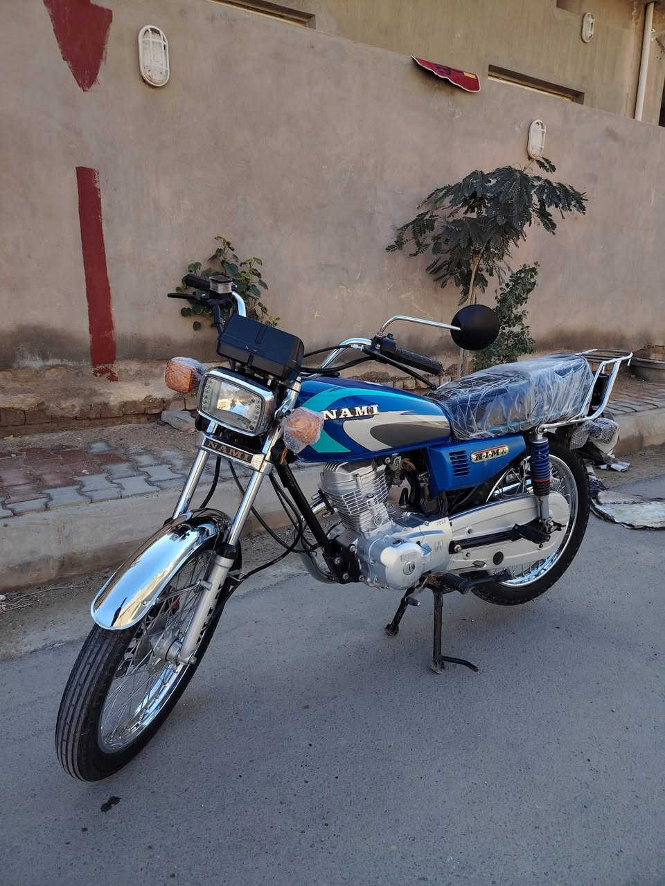 السلام عليكم دراجة أربعة كير للبيع نامة امتياز موديل 2023 اوراق اصولي مكفولة كفالة عامة مكاني كوت للاستفسار الاتصال على الرقم هاتف ***********
