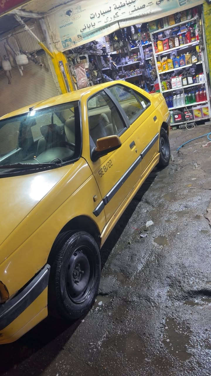 اسلام وعليكم عندي بيجو  لبيع السيارة حلوة. وكاملة يرادلهة بس مازداد ودعامة اصير اتخبل  كاملة صدر جديد. مكينة. تبريد كلة جديد لا ضربة ولا صبغ كلة ابلادي سعرهة 40 وبيهة مجال  الشراي مكاني بغداد شارع حيفة رقم ***********  بس واتساب وخاص مفتوح
