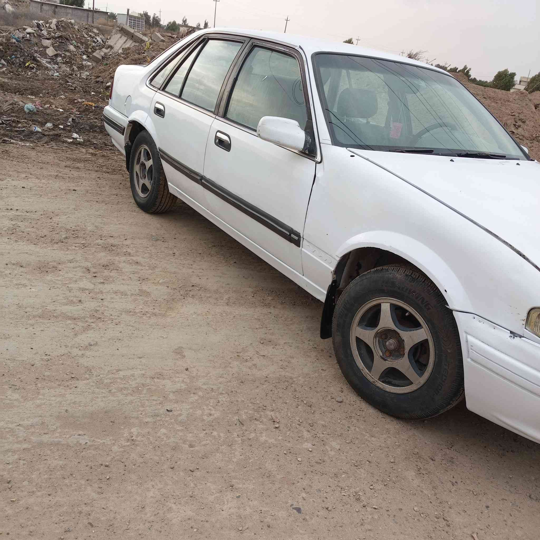 سلام عليكم دايو ابرنس موديل 93 رقم بغداد الماني تحويل مباشر سياره جاهزه كير محرك حداديه كفاله كير اتوماتيك سياره بلاديه مكفوله من ضربه أو صبغ بيه بس مكان الخياسات صبغ بس سياره جاهزه عله اخر حبايه تخم تأير بس البطاين 2 أو محورله  السنويه نافذ 19 تنزل من سعره سعر 29 المكان بغداد الاتصال ***********
