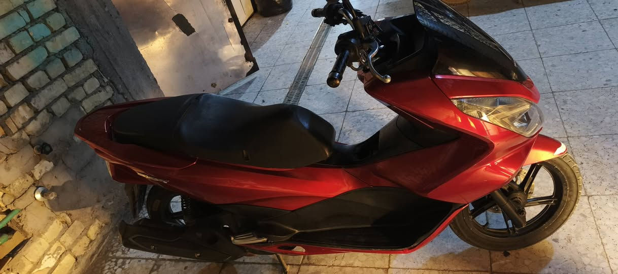 السلام عليكم جيل ثاني مكينه مكفوله وناعمه شايرها كلها شغاله حساساتها كلها شغاله مدينه صدر سعر ١٨٠٠ وبيها مجال *********** وتساب ما عندي
