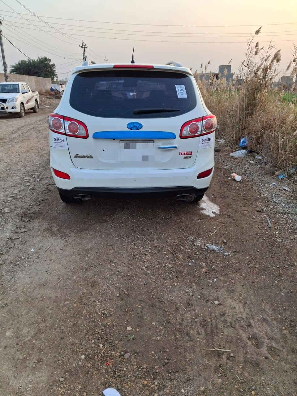 السَلآْم عَلْيُكّمٌ وٍرٍحَمُةّ الله وٍبُرٍكآتُهْ
#سنتافي2011اصل  
كاز كاز كاز 
شرط طك كارتون 
ادوات ادوات
كصة جنطه
دخول جديد زيرو ماماشي بلعراق
متوم شمالي انكليزي ع الشاصي
وكاله بـ اسم المشتري
7راكب 3قطع تبريد
* كير مكينه شرط كارتون
شاشه كامره
* حساسات خلفيه 
* تحكم ستيرن
* تبريد ثلج 
* حداديه 100%
* تخم تاير كرتون
سياره مال جناي ماناقصه برغي شرط
الــســ؏ـر 52وبي مجال حق الجيه
المـــڪـان ذي قار قضاء النصر 
الاتصال///***********
