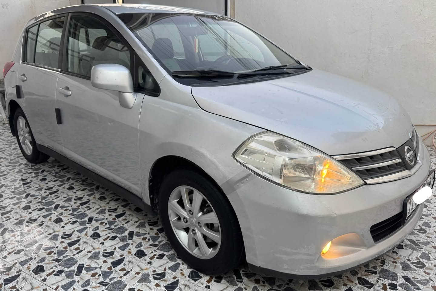 سلام عليكم
للبيع نيسان فيرسا موديل 2009 وارد امريكي رقم بغداد الدولي سنوية لغاية 2029 تحويل مباشر كير at المرغوب جيد جداً حجم المحرك 1800 سيارة بدون ضرر بالدواخل بيها صبغ قطع اني ابيع حزام بدون دواخل تبريد شغال ثلج كهربائيات كلها شغالة ماناقصها شي سعر السيارة 65 ورقة وبيها مجال بسيط جداً مكانها الرمادي للاستفسار اكثر الاتصال بالرقم *********** 
اعتذر عن البيع بالتقسيط واعتذر من جماعة المجال المفتوح مجالها بسيط
