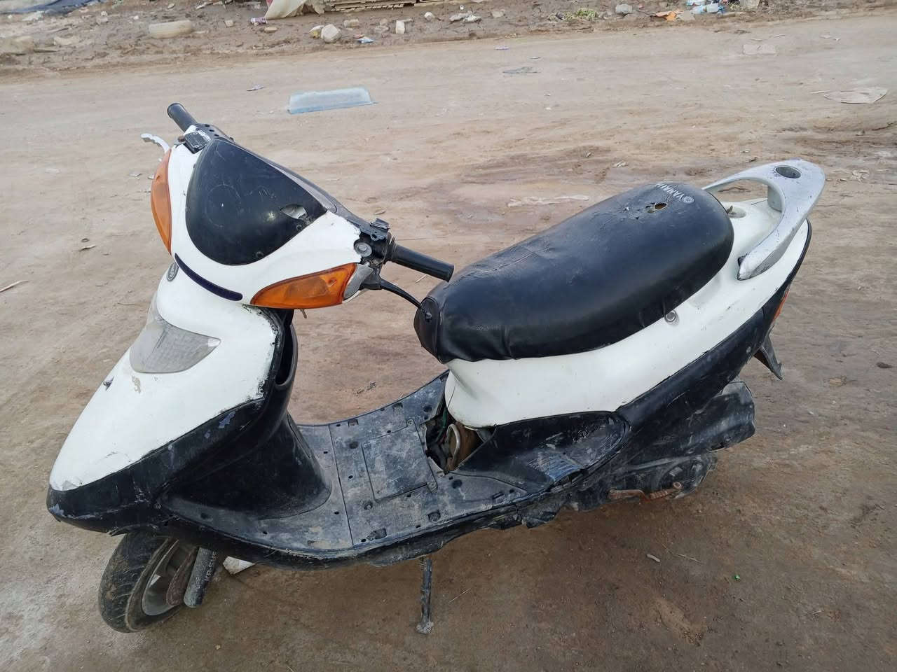 دراجه كامكو فضائي
دراجه كامكو موديل 2006 نضام كابريتر دراجه حالين ما تشتغل بسبب قطع نار دراجه استوه مجفته كامله ما ناقصه شيء باتري جديد +كابريتر جديده + عقل جيديد مكانه النجف الاشرف فلكة مطار رقمي *********** سعر خاص
