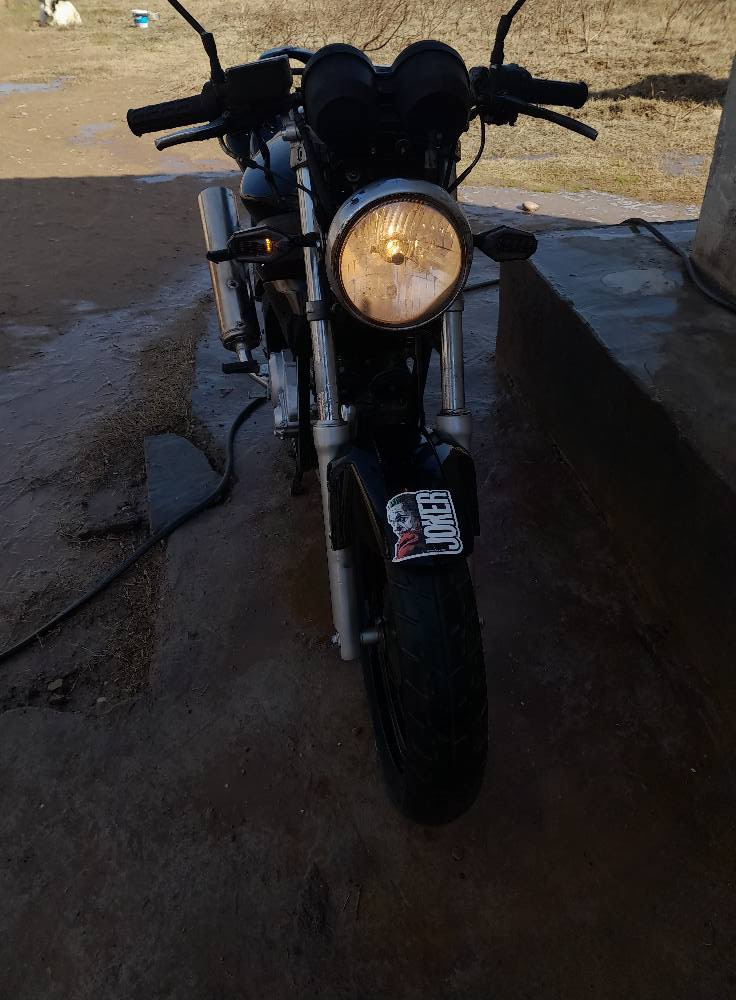 السلام عليكم للبيع دراجه دايلم دراجه نضيفه ومرتبه🤩ومحرك شرط ما مفتوح😍الدراجه نص سلف تشتغل ☺شغل وطلع بئي وكت 🥰المكان جنوب الموصل القياره قريه اجحله للتواصل***********
