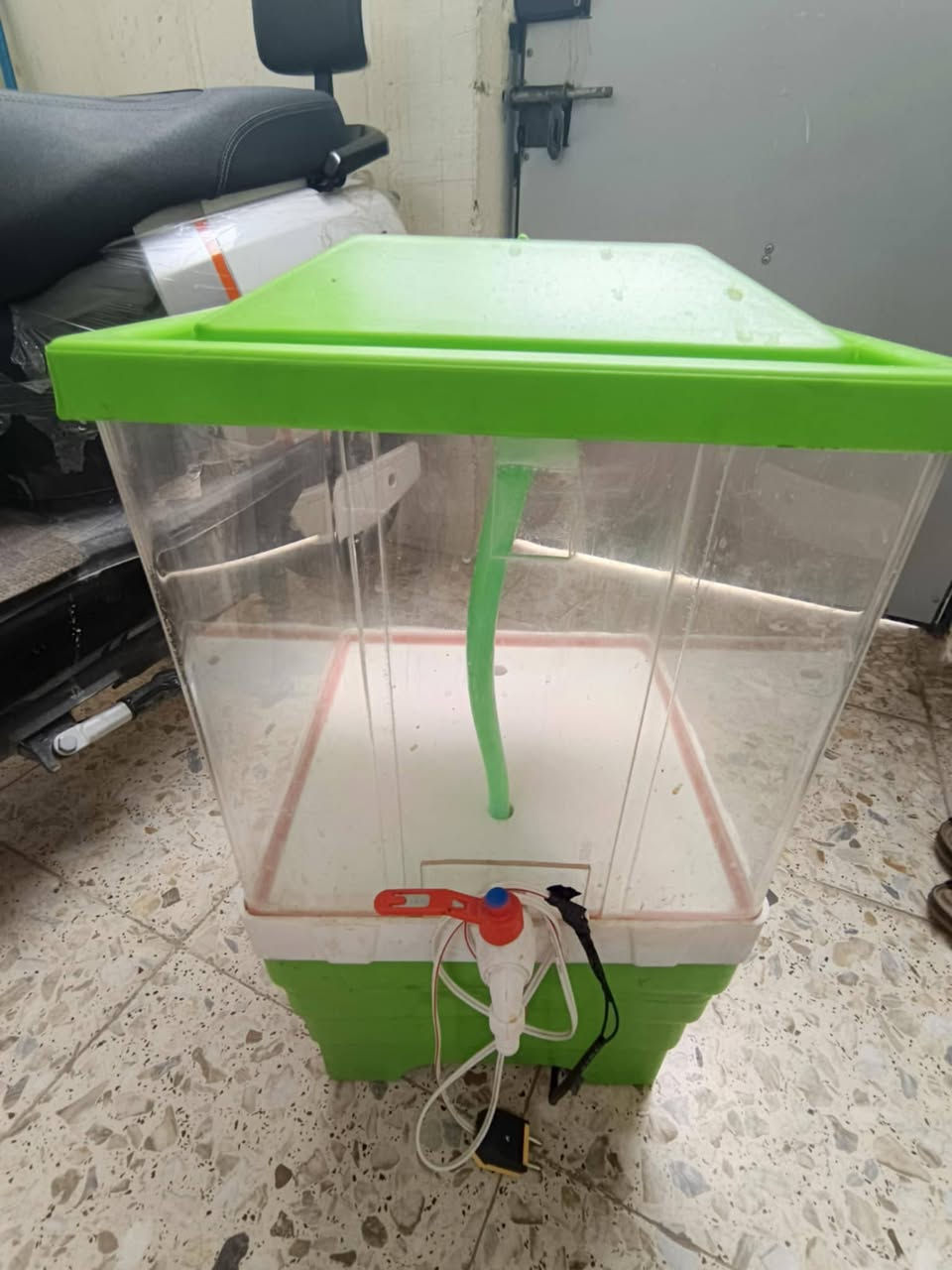 توترز جديد 
للبيع الغراض كرسي عدد7
رقم 06826822783


**إذا كنت صاحب هذا الإعلان وتريد حذفه لأي سبب، رجاءا أرسل رسالة إلى الدعم الفني**