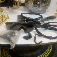 قطع غيار الجيش الأمريكي • قطع عسكرية