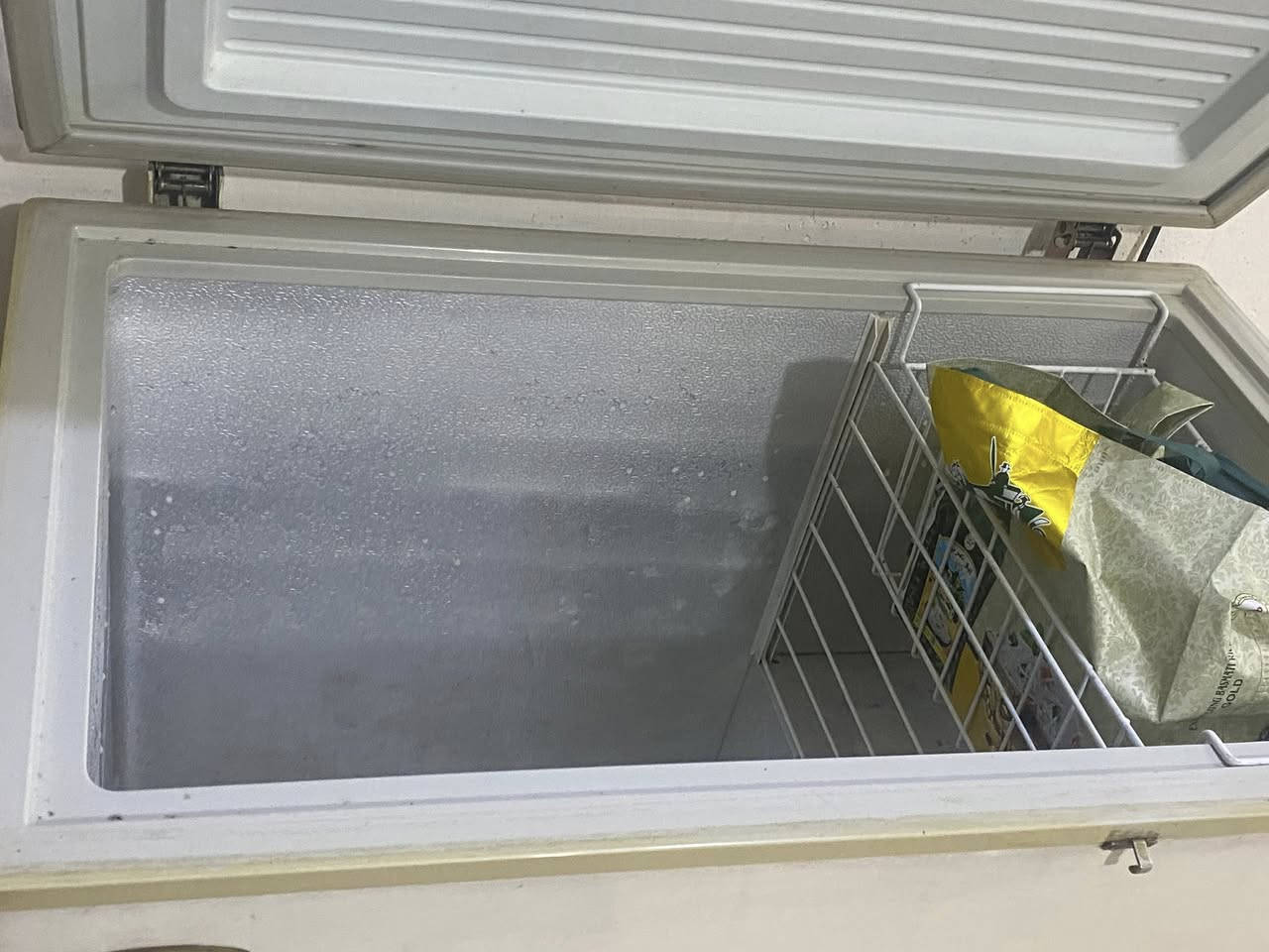 مجمده للبيع شغاله ع ضمان 
السعر 175
مكان بغداد


**إذا كنت صاحب هذا الإعلان وتريد حذفه لأي سبب، رجاءا أرسل رسالة إلى الدعم الفني**