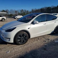 تيسلا موديل واي • ٢٠٢٤ • مزاد ١٦/٢/٢٠٢٦