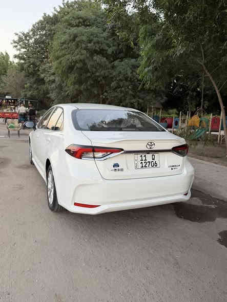 السلام عليكم 
كورلا هايبرد 2025
الموصفات
فتحه سقف
شاشه كبيره
هاند بريك دكمه
راذارات
حساسات
وقوف تلقائي
٣ انظمه قياده
ويل كب
تحكم ذكي
قطعتين تبريد
مقاعد جلد
سستم سماعات

السياره ماشيه 900 كيلو جوه الالف بعده بحاله الوكاله
السعر 159 ومجال بسيط ***********
مكاني بغداد
