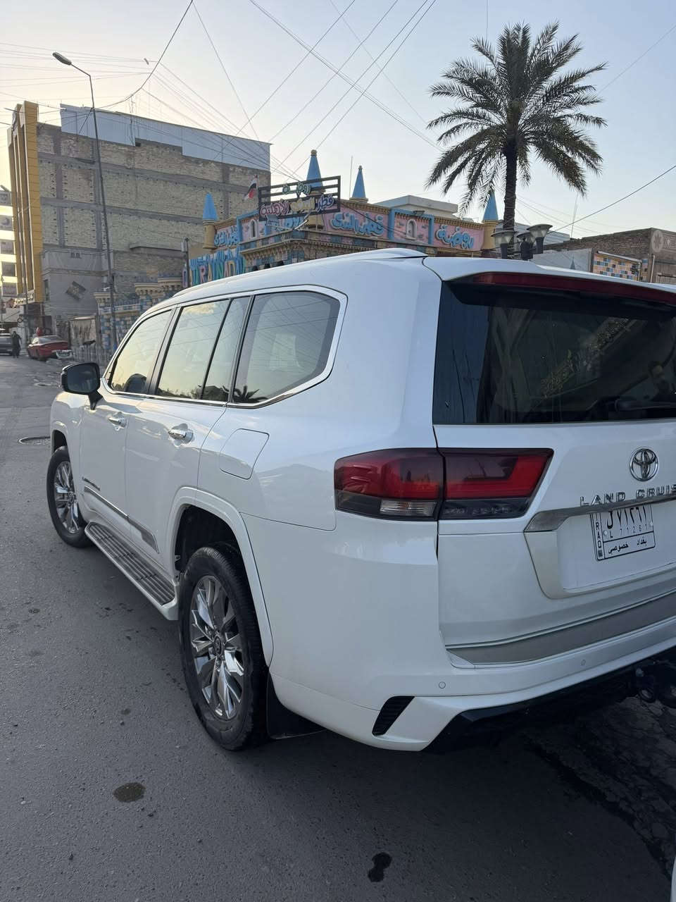 لاندكروز موديل 2022 محدثه Gxr جاهزه من كلشي ماشيه 120 تحويل ثاني يوم باسمي 
السعر 52$
مكاني الدولعي
للاتصال ***********
