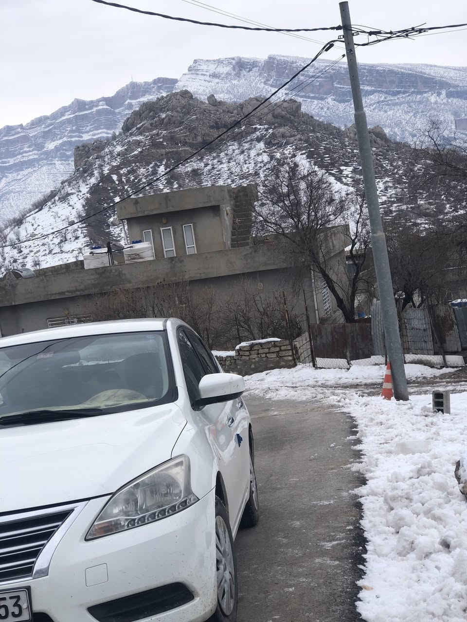 نیسان سێنترا
مۆدیل ٢٠١٦
بی سبوغ
گیرو مەکینە بەشەرت
سەنەوی نویە
مواسەفات خەلیجیە
رەقەم تەلەفۆن 
0782 445 42 48
***********
