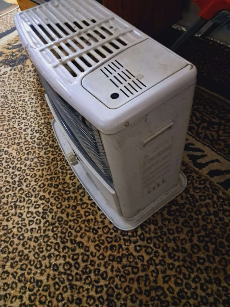 سلام عليكم مرخصت الادمن أغراض للبيع مكان لبياع شرطه الخامسه اي استفسار خاص غراض كلهن نظيفات شري خاص او اتصال عل رقم بي وتساب ***********بي
