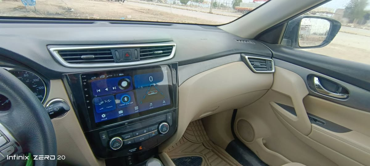 نيسان روج 16
سيارة كير ومحرك على وضع الشركه 
تخم تاير 
مثبت سرعه 
اشاير بالمري 
كامره خلفي امامي 
وبعد بيها هواي مواصفات 
ماشيه 188
السعر 135
***********
رقم كربلاء انكليزي بأسمي
