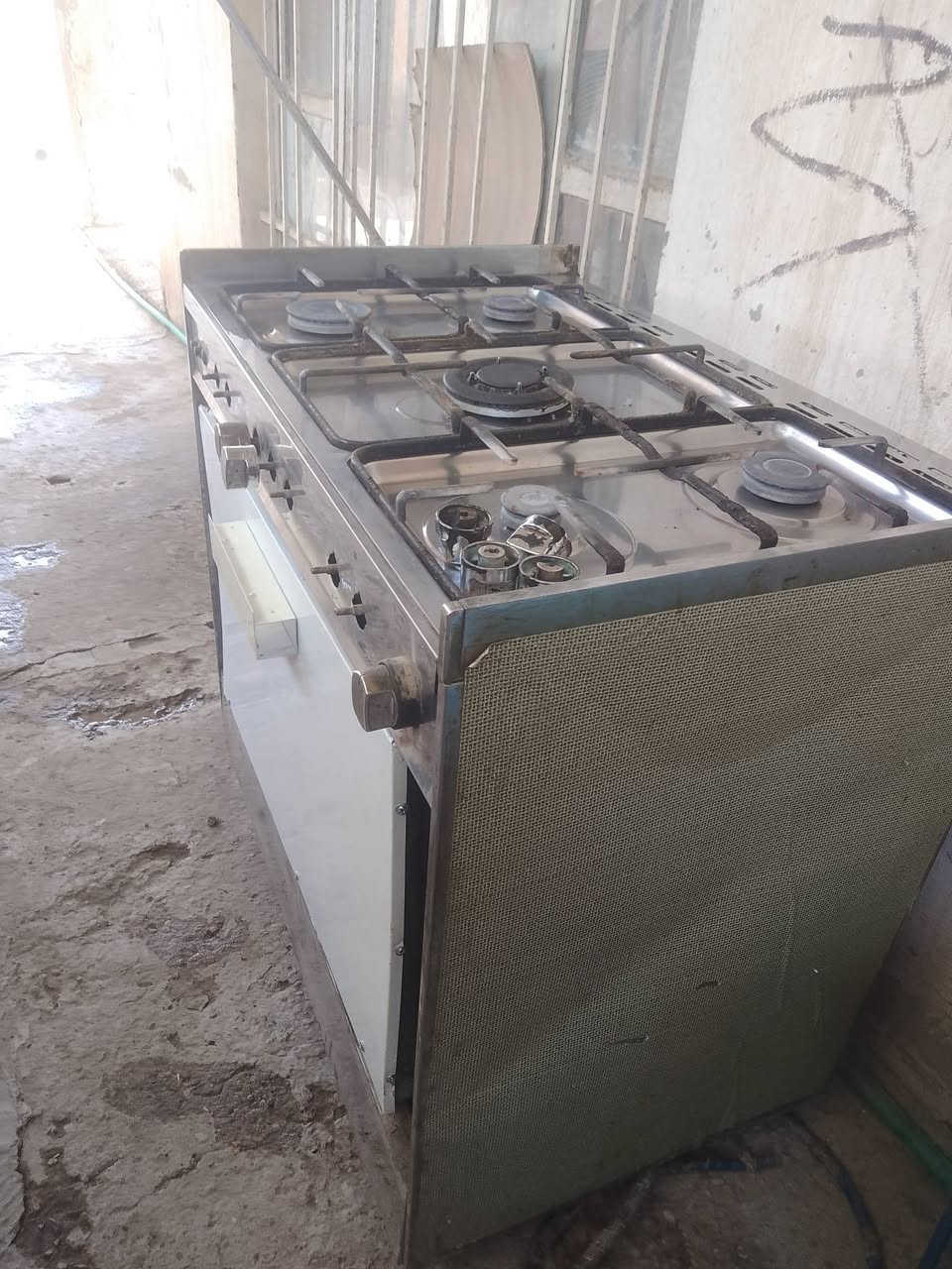 طباخ لبيع استفسار اكثر اتصلو
‏‪***********‬‏
