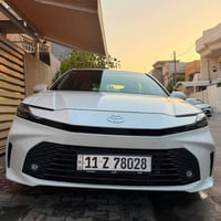 كامري موديل ٢٠٢٥ السيارة زيرو ماشية ٣٠٠٠ وكالة ساز مكفولة  السيارة فول...