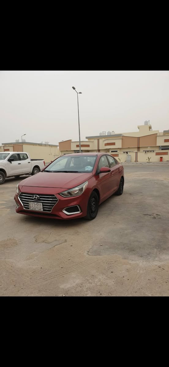 اكسنت ١٩ للبيع وارد امريكي حادثها بنيد وجاملغ 
بيها ٣ قطع صبغ محرك 1600 رقم بصرة حره بأسمي
*********** البصرة, العراق
