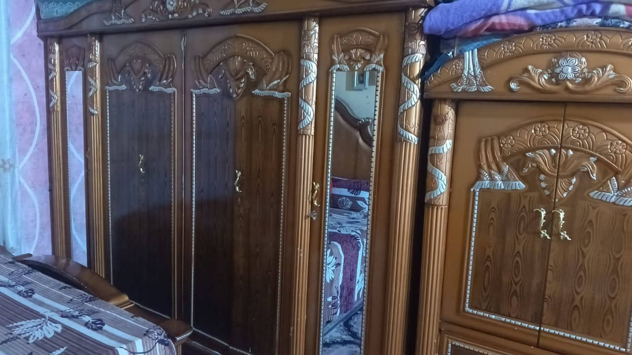 غرفة نوم كويتي لبيع نضيفه وحلوه تخبل مليون و300وبيها مجال لشراي مكان البصره الزبير قرب مستشفى الشفاء


**إذا كنت صاحب هذا الإعلان وتريد حذفه لأي سبب، رجاءا أرسل رسالة إلى الدعم الفني**