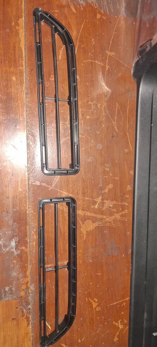 متاح شل هايلوكس ٢٠٢٥ ومتاح نجلة غطا ومتاح شبك سلفي اصلي وكاله 0776082025


**إذا كنت صاحب هذا الإعلان وتريد حذفه لأي سبب، رجاءا أرسل رسالة إلى الدعم الفني**