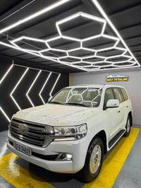 لاندكروز GX • ٢٠١٩ • ١٠٠ كم