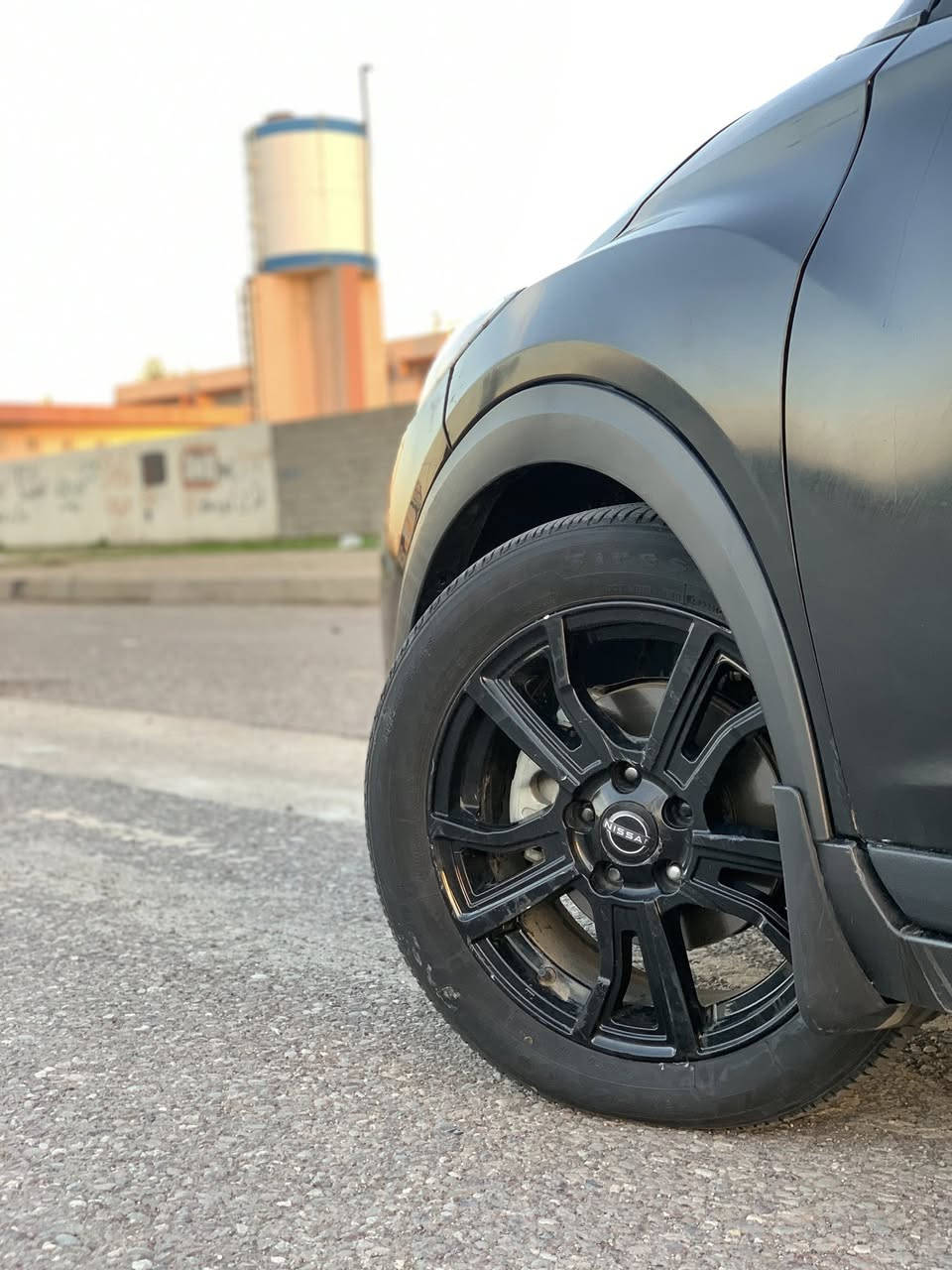 ( Nissan Kicks)  نیسان کیکس  ٢٠٢٤ 
فول فول مواسەفات  SR
١٠ هەزار رۆشتوە زۆر زۆر خاوێنە
چامرچ و نیو دەرگای سایەق سبووخە ئێرباگ بەس شان
رەقەمە و سەیارەکە جایزە
سحری ١٥١ وەرەقە و مەجالەکی تێدایە
شوێن هەولێر
*********** رەقەم 
وەتس ئەپ ڤایبەر
رەقەم شەنسی(3N1CPSDVORL543766)
