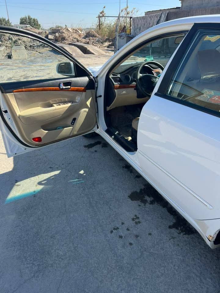 سلام عليكم  سوناته للبيع محرك 2400. جديد صار شهرين من شديده رقم بغداد بسمي ثاني يوم تحويل نضافه فول خليجي موديل 2009 بيهه شبر ظربه بل جملغ لا صبغ ولا تبديل اي شي بل سياره السعر 133 بيهه مجال التفاوض الخاص مفتوح مكاني بابل الاسكندريه
***********
