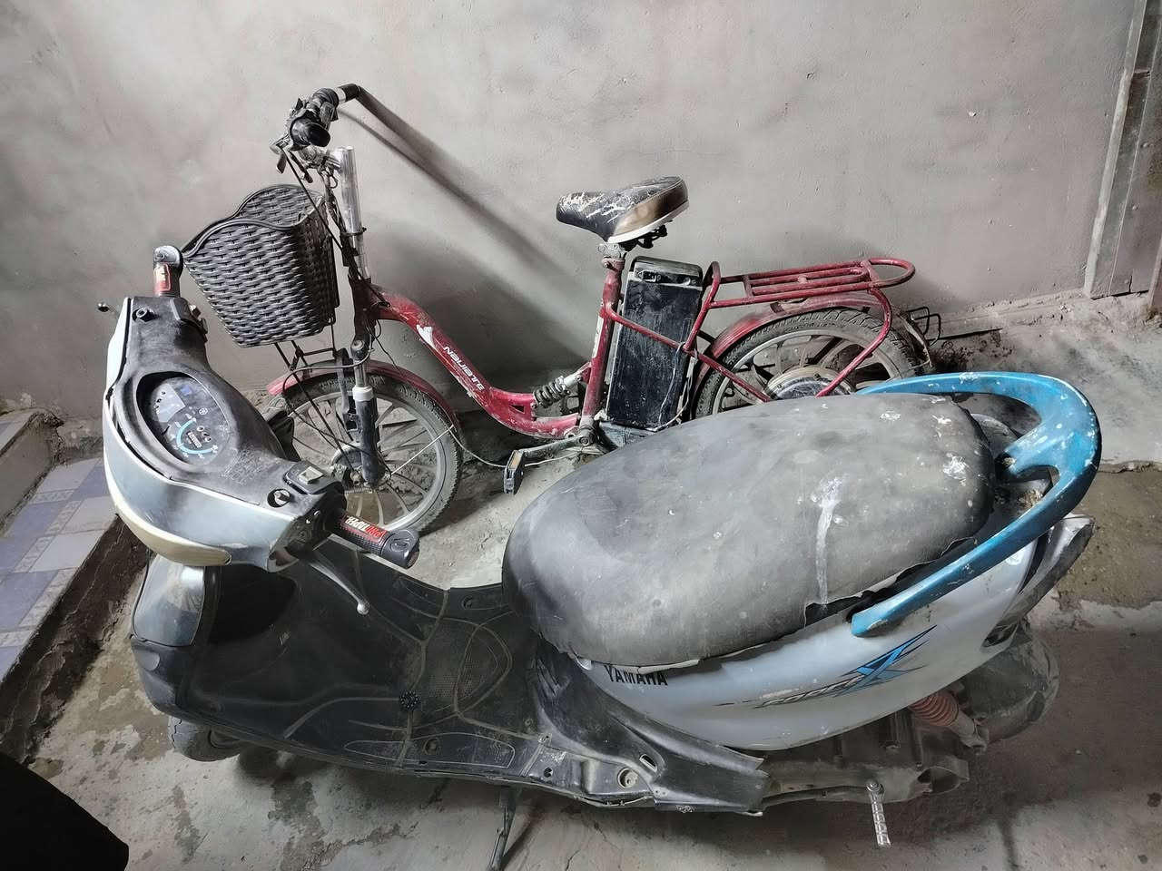 سلام عليكم ماكس شغاله ودراجه شحن شغالات سعرهن اثنينهن 250 بل بلديات ***********
