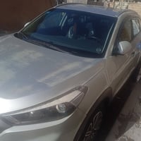 توكسان خليجي 2017 لون سلفر رقم بغداد بأسمي   السياره بيه حزام صبغ عدا ...