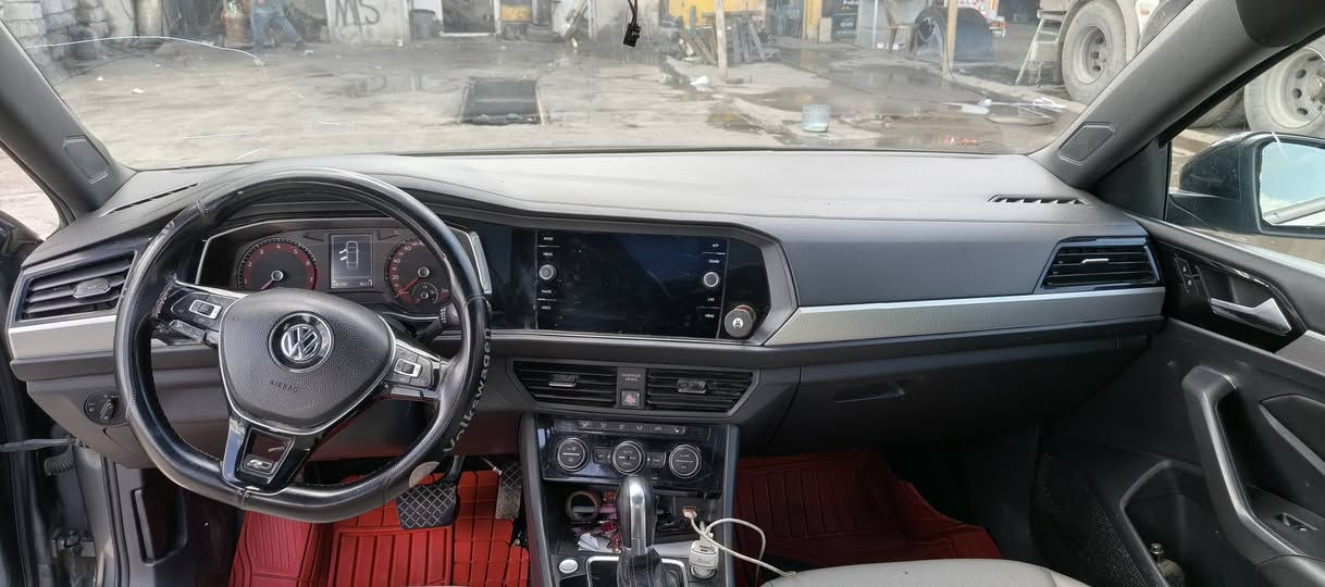 جيتا للبيع فول مواصفات
رقم اربيل جديد سقف بانورام سياره جديد مال بيت شرط التحويل موديل 2019تبريد شغال ثلج كوشناته تدفئه سعر 155بي مجال رقم موبايل ***********
