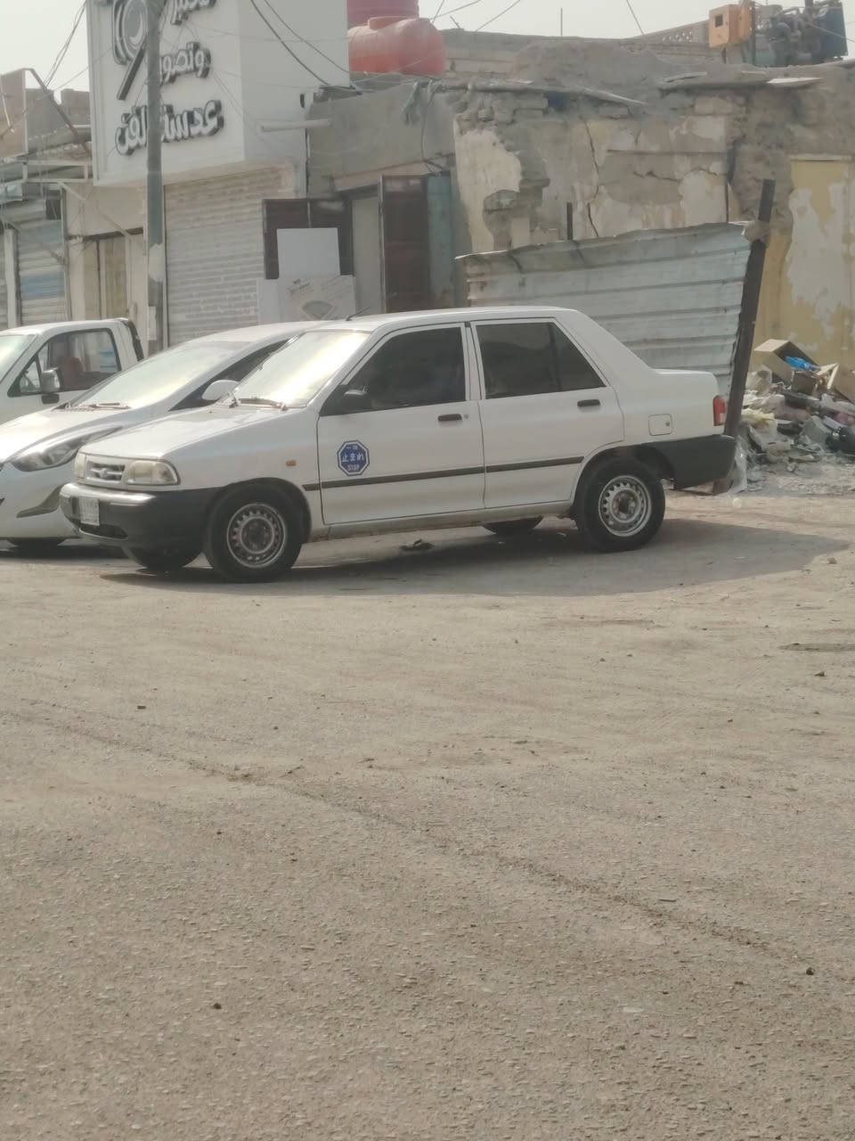 سايبه موديل 18 ايراني سياره حلوه ومرتبه ماناقصها اي شي جاهزه سعر 38 وبيها مجال مكاني الشعيبه الرقم ***********
