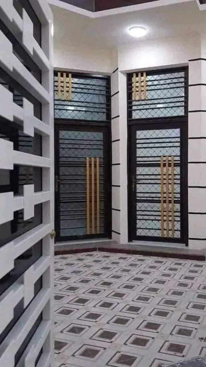 صبغ وتنضيف بيبان وشبابيك درجه اولى بسعار مناسبة الاتصال عل رقم *********** أو مراسلتي خاص وتدللون 🌷
