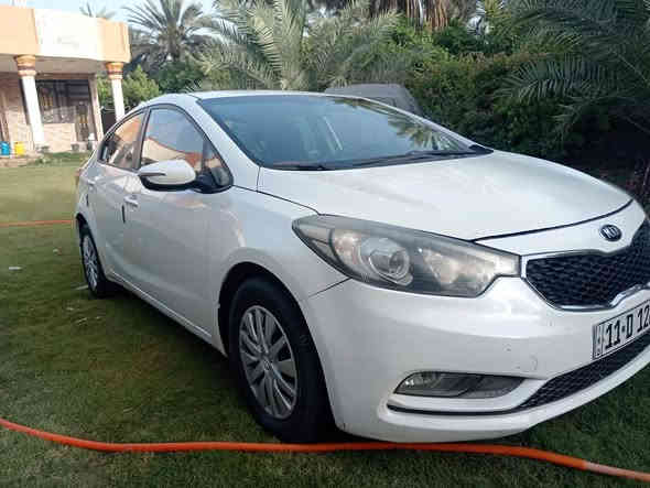 السلام عليكم ورحمة الله وبركاته
كيا سيراتو موديل ٢٠١٦ رقم بغداد ماشية ٢٠٠ بسمي رقم انكليزي كير محرك مكفول مري شفط مغلفة جلد تخم تاير جديد سيارة بيها اربع قطع صبغ بدون دواخل بدون تبديل سيارة جاهزة
بيع او مراوس السعر ١٢٥ وبيها مجال بسيط ويفضل مراوس بسوناتا او اوبتيما ٩ او ١١ او ١٢
الإتصال على الرقم *********** بي واتساب
