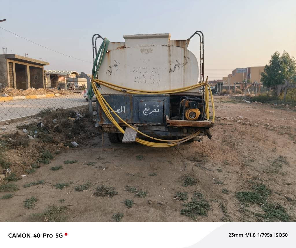 السلام عليكم دنكر لبيع والكاروبه هيه والمقطوره هم لبيع الدنكر نضيف بدون والكاروبه رقم
*********** العنوان ديوانية
