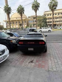 من رخصة الادمن  جالنجر GT موديل 2012 وارد كندي V6 ماشيه 166K  السيارة ...