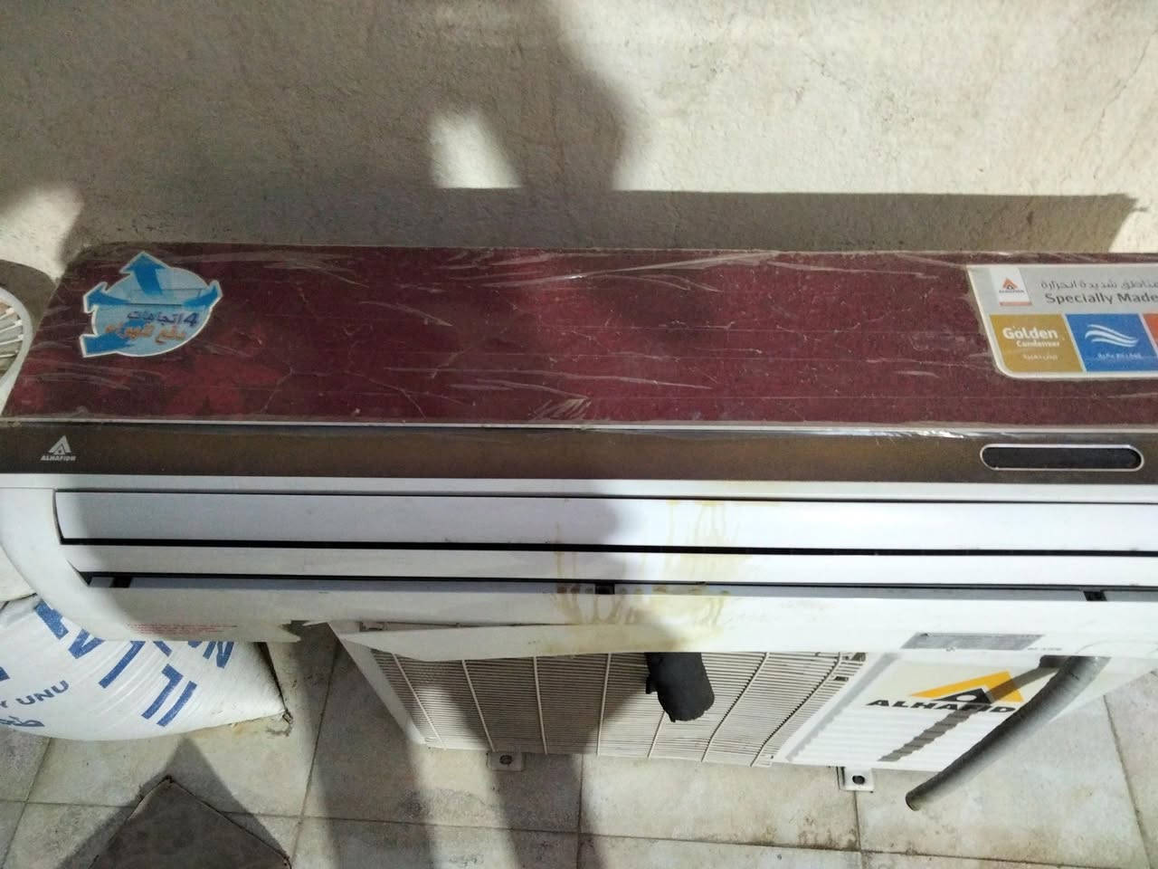 سبلت الحافض طنين غاز مقفول شرط الشغل والتبريد نقصه بس بواري كامل ملحقاته استان ريموت وايرات  السعر 250 وبي مجال رقم ***********

