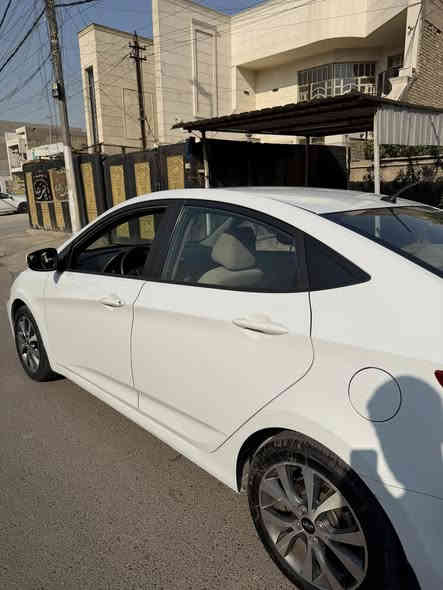 السلام عليكم اكسنت خليجي موديل ٢٠١٨ لون ابيض
السيارة فول فتحة وتحكمات ماشية ٦٣ الف محرك كير كفالة 
صبغ فقط الدوسة مثل ما موضح بالسونار لباقي كفالة السيارة نضيفة مال بيت سنويتها منتهية صار سنتين ينزل من سعرها 
مكاني الطالبية ولسيارة سعرها ١٢٥ 
***********
