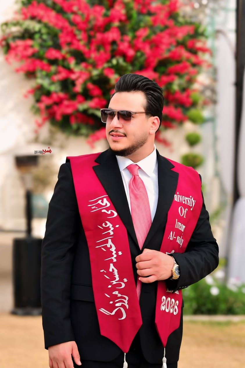 عروض التخرج غير شكل يمنه ٢٠ الف فقط ١٠ أشخاص او اكثر 
تحقق الحلم  كلية القانون 
حفل تخرج 🎓 
عروض التخرج
فريق الإبداع : لتصوير جميع المناسبات
المصور شبر الموسوي
 *********** 
***********
