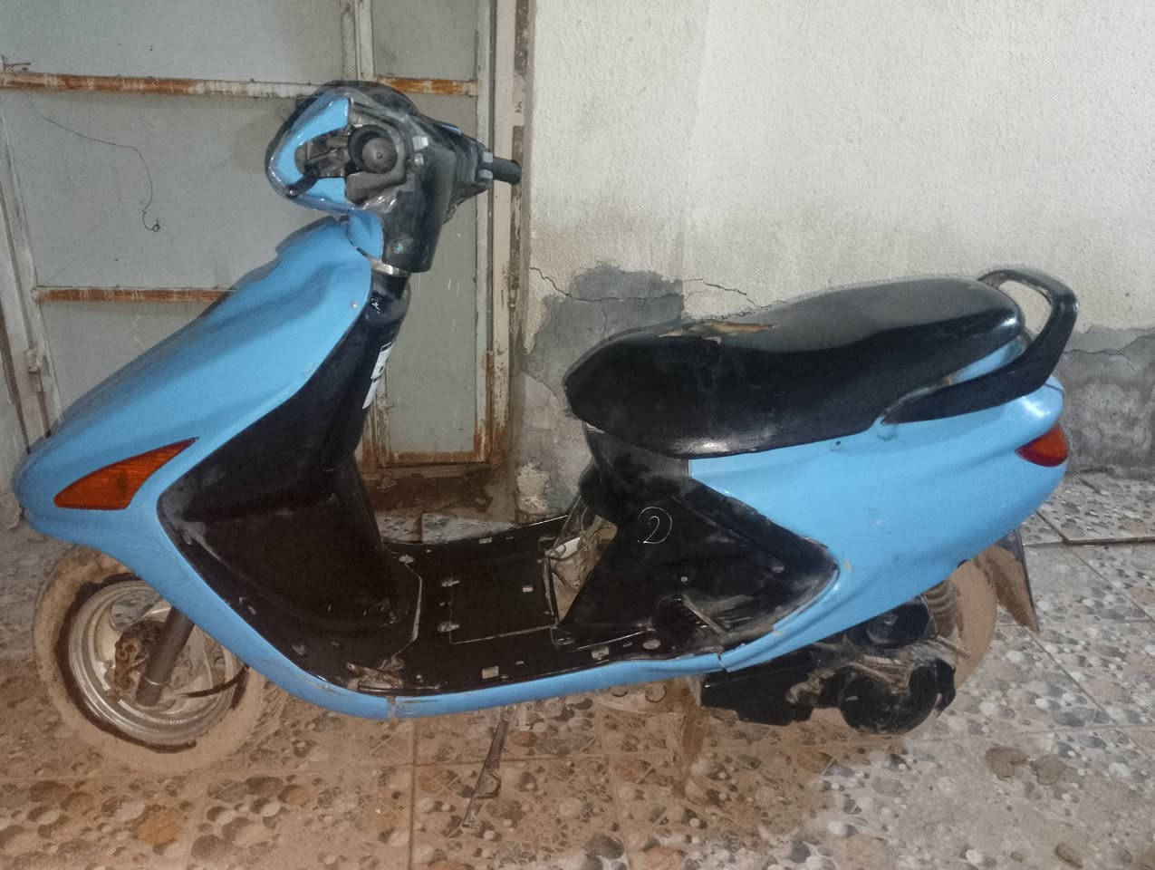 للبيع


**إذا كنت صاحب هذا الإعلان وتريد حذفه لأي سبب، رجاءا أرسل رسالة إلى الدعم الفني**