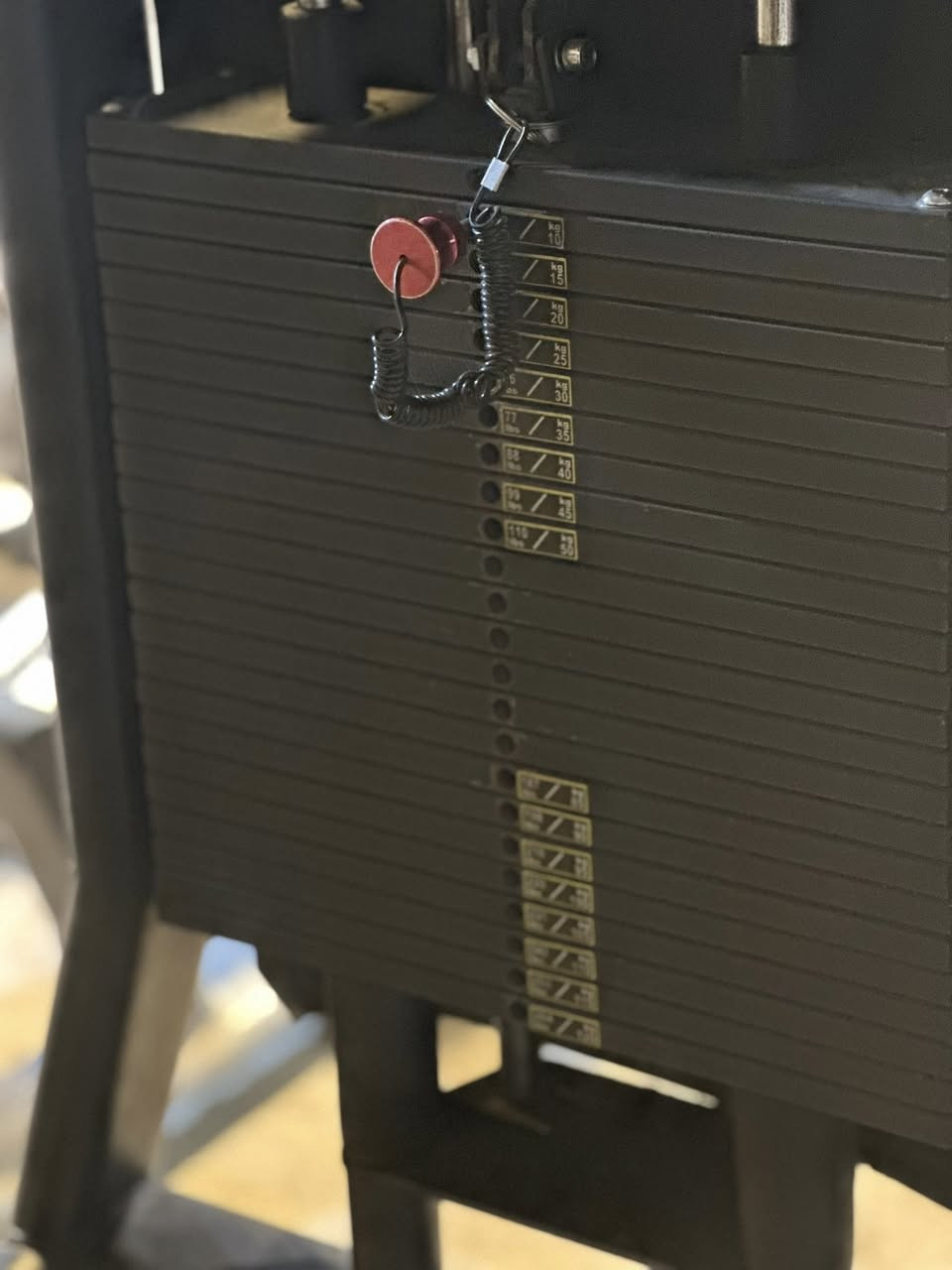 جهاز كولف لون اسود نظافه 90% سعر500الف وبي مجال بسيط مكان بغداد الدوره توصيل موجود ***********
