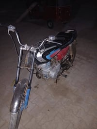 البيع دراجه 07713529416