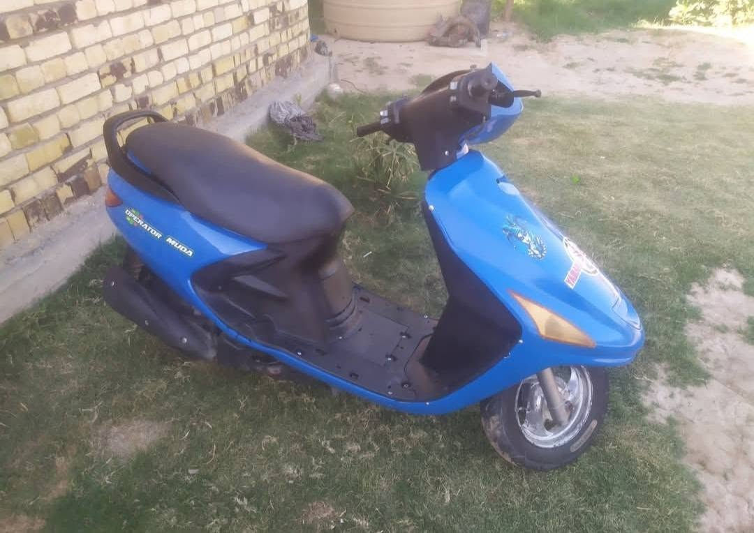 سلام عليكم فراشه  نضيفه حيل متوازي عله  بيعته سعر 325 بيهه مجال كلهه شغاله بس عوزهه ترتيبات بصيطه مكاني
حمزه الغربي 
***********
