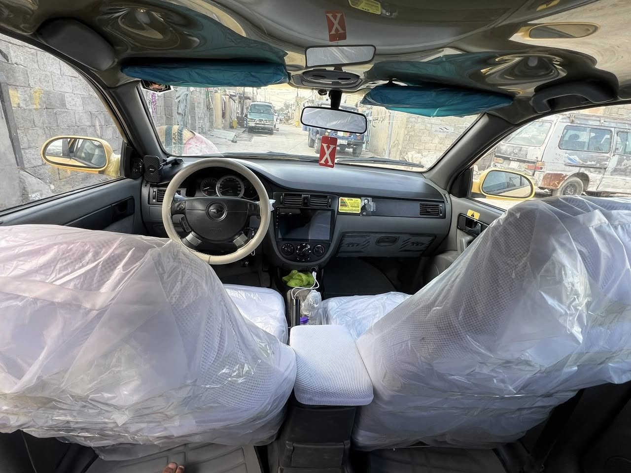 السلام عليكم للبيع مديل 2012
الشركه العامه كير ومكينه جديد كير عادي
حداديه جديده تخم تاير جديد لايت زنون
شاشه تبريد 🧊 اي نقص ما بيه جازه للخير
عنوان بغداد المدينه السعر 65
***********
