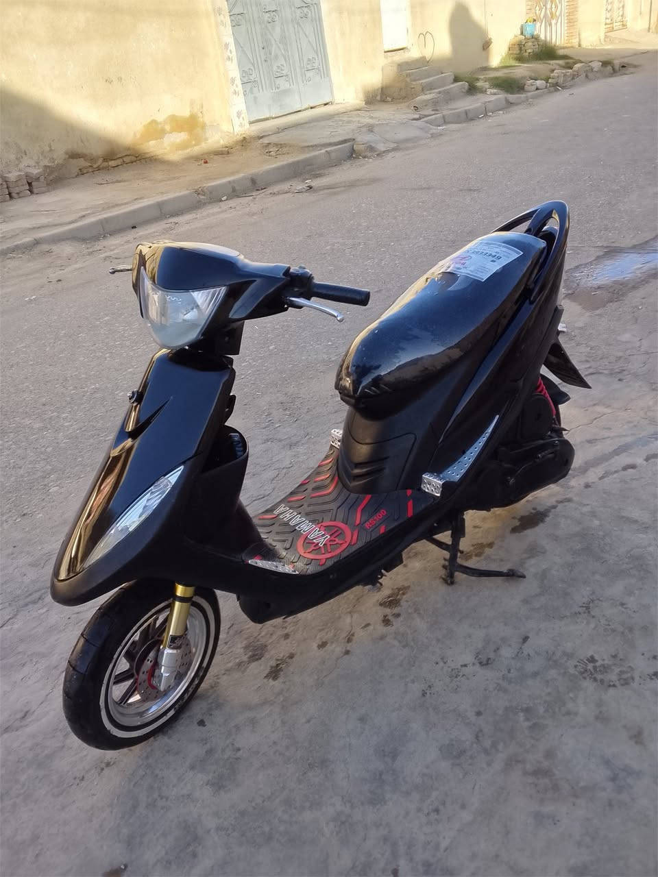 السلام عليكم ماكس عدله للبيع بوشه 49ابلادي ما مفتوحه كهربايات كله شغاله تشتغل سلف وهندر محرك ناعم بيه ويل كب شلعه ومعدل اتخبل اوراق بسمي السعر 850 رقمي ***********
