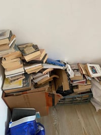 يوجد لدينا مكتبة للبيع  ..على الراغبين من اصحاب المكتبات في شراء هذه ا...