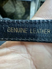 يونوفيرسال قشطة ١٩٨٠ الساعة بلادية بالكامل والجلد مستبدل بجلد اصلي طوق...