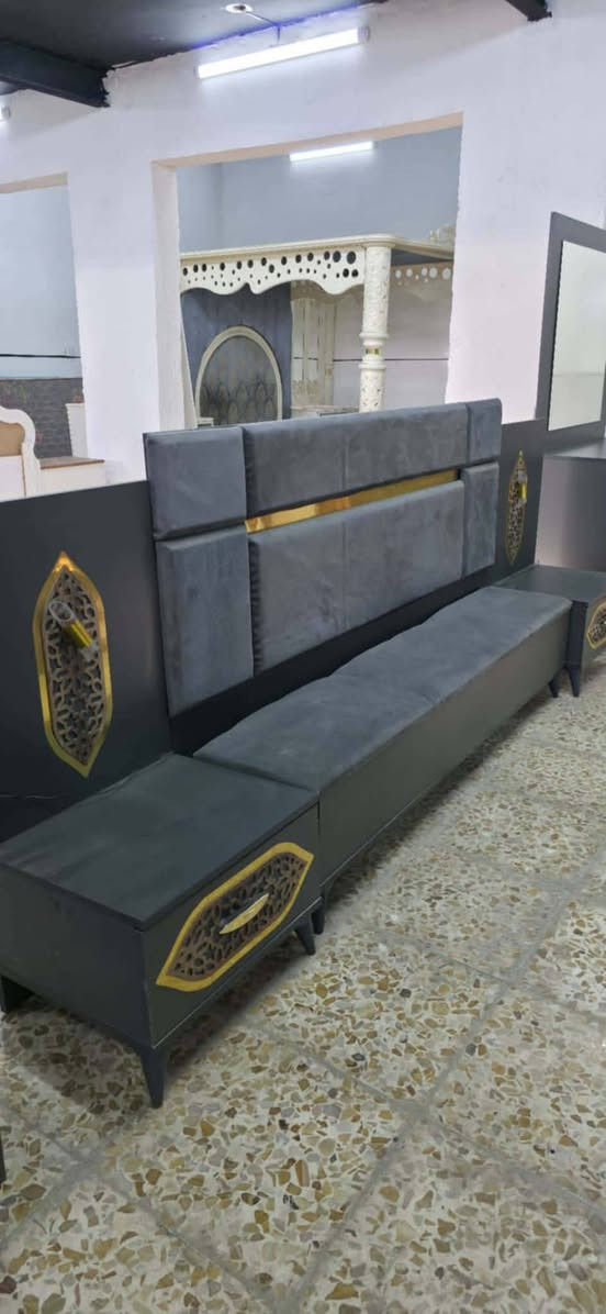 ✨ غرفة تركي  اصلي صبغ حراري10 قطع✨ لون مميز
نظام ابواب 
سرير مخزن جك
برغي چوي حديد
✨ نظافة 90 /💯
 السعر  / 950 عرض خاص بعد تخفيض عروض شهر رمضان الكريم  لحكو 🙏🏽✨
🚚 شد ونقل مجاني داخل بغداد
📦 توصيل للمحافظات بأسعار رمزية


**إذا كنت صاحب هذا الإعلان وتريد حذفه لأي سبب، رجاءا أرسل رسالة إلى الدعم الفني**