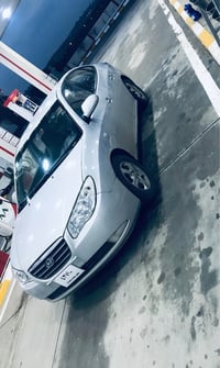 هۆندا ئاڤانتی  مۆدیل ۲٠٠۹ کوشن جلد هیتەر تبرید لمس پشتی حەساس سوکان ڤۆ...