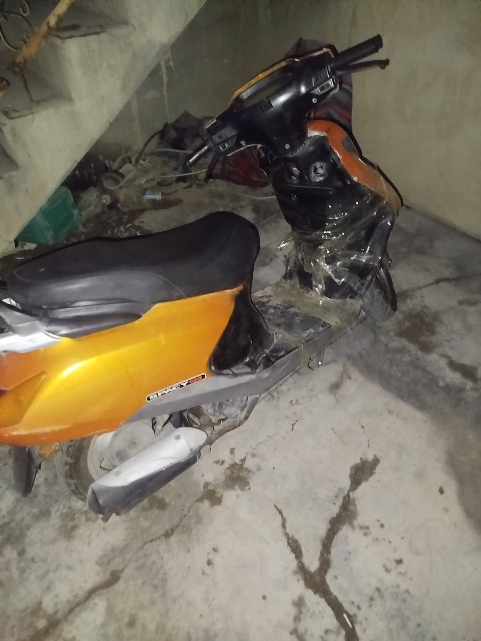 السلام عليكم دراجه سبايسي للبيع كل عيب مابي نكره سلف يشتغل بس العيب كفرات السعر 80 الف وبي مجال للطيبين الرقم *********** بي واتساب للتواصل كركوك مكاني حي شهداء
