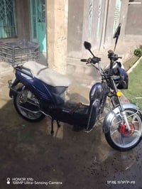 موطور للبيع بطاريات نص عمرهن كهربائيات شقالات السعر 325 وبي مجال 07811...